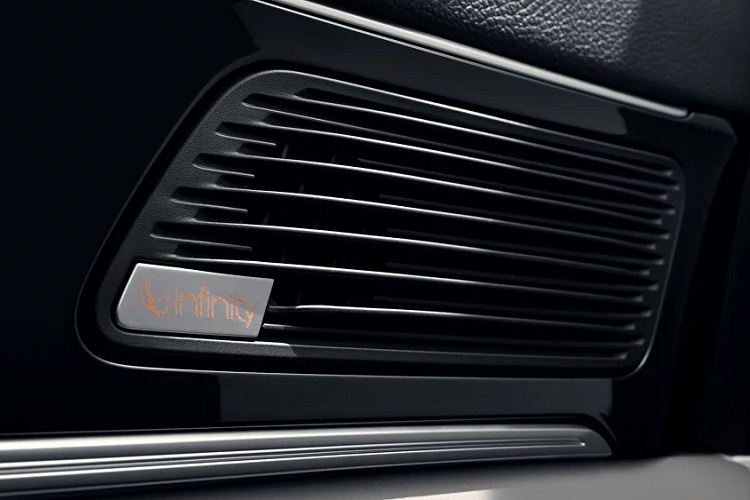 Аудиосистема Infinity Luxury Audio с 10 динамиками